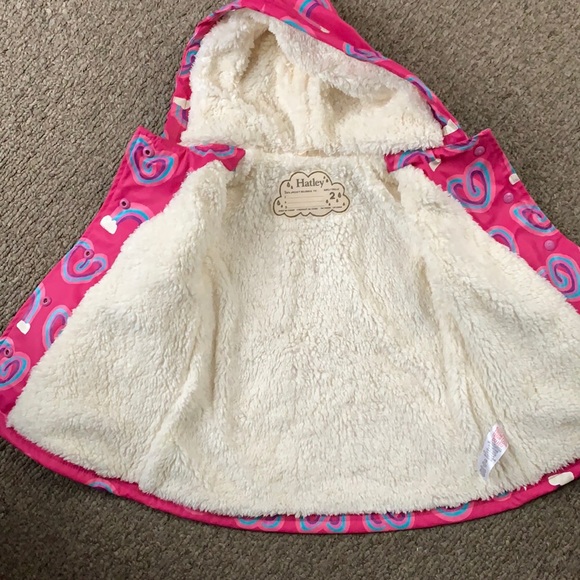 Hatley rain coat - Picture 3 of 4